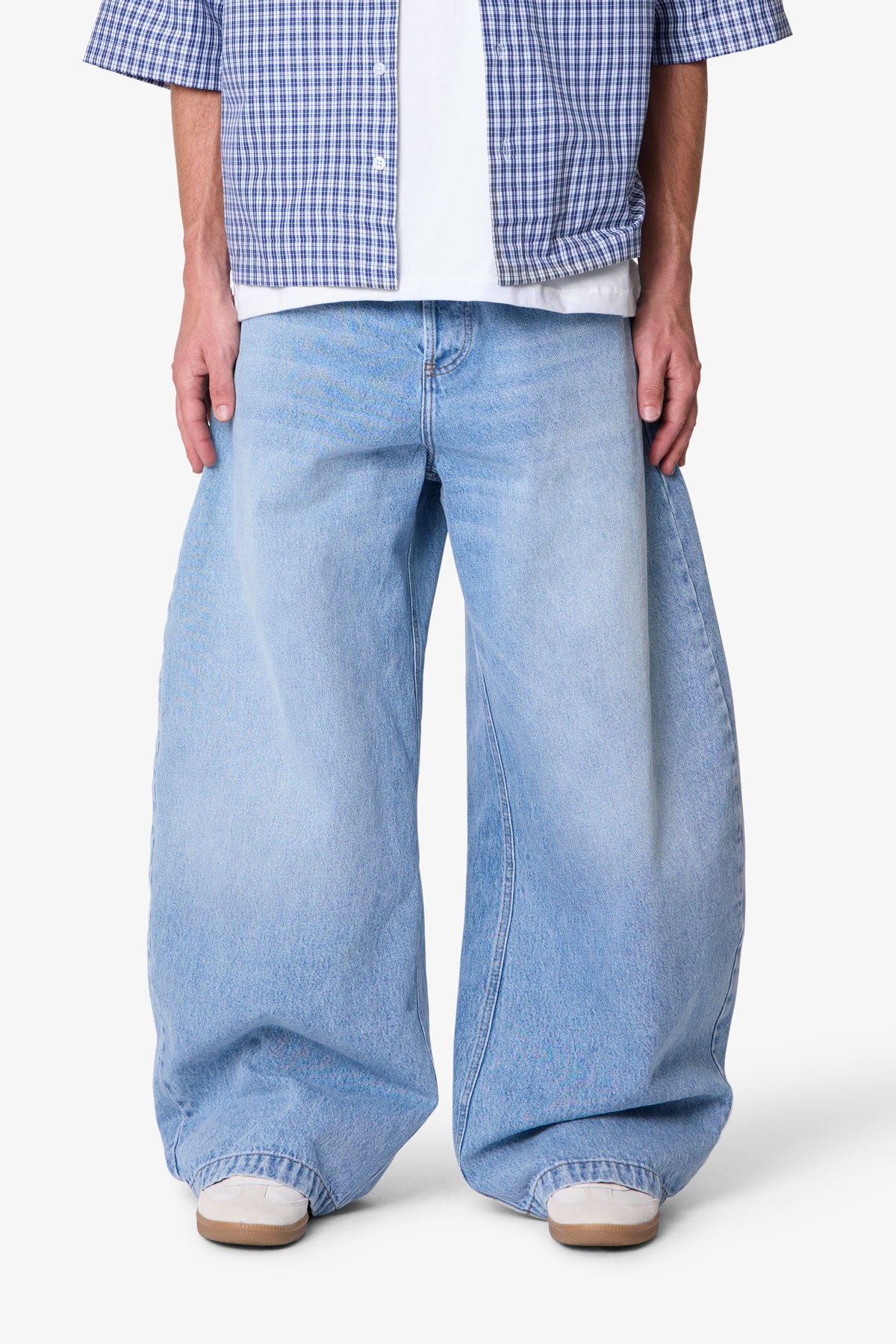 Barrel Denim - Light Blue