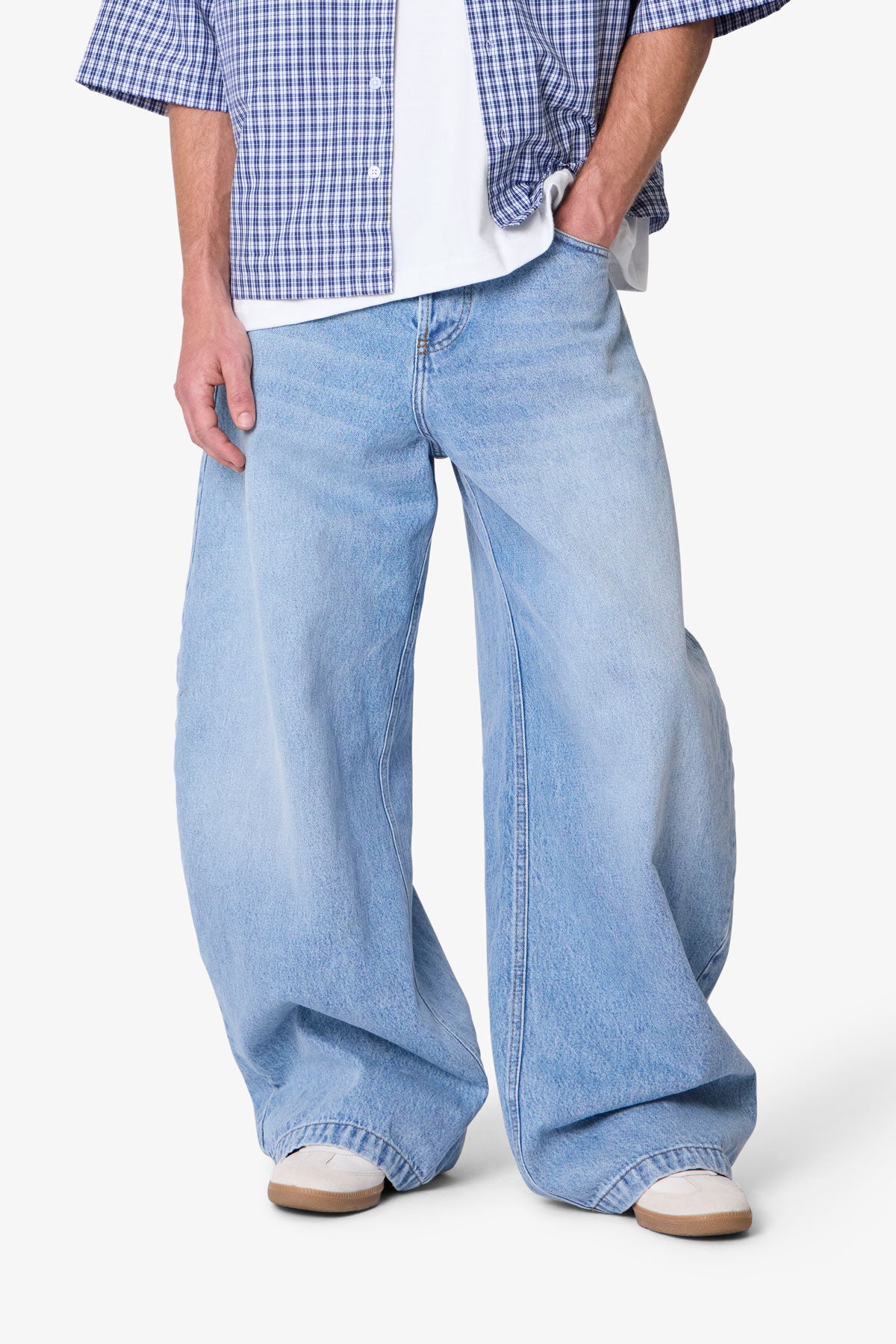 Barrel Denim - Light Blue