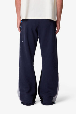 Contrast Kick Flare Sweatpants - Navy