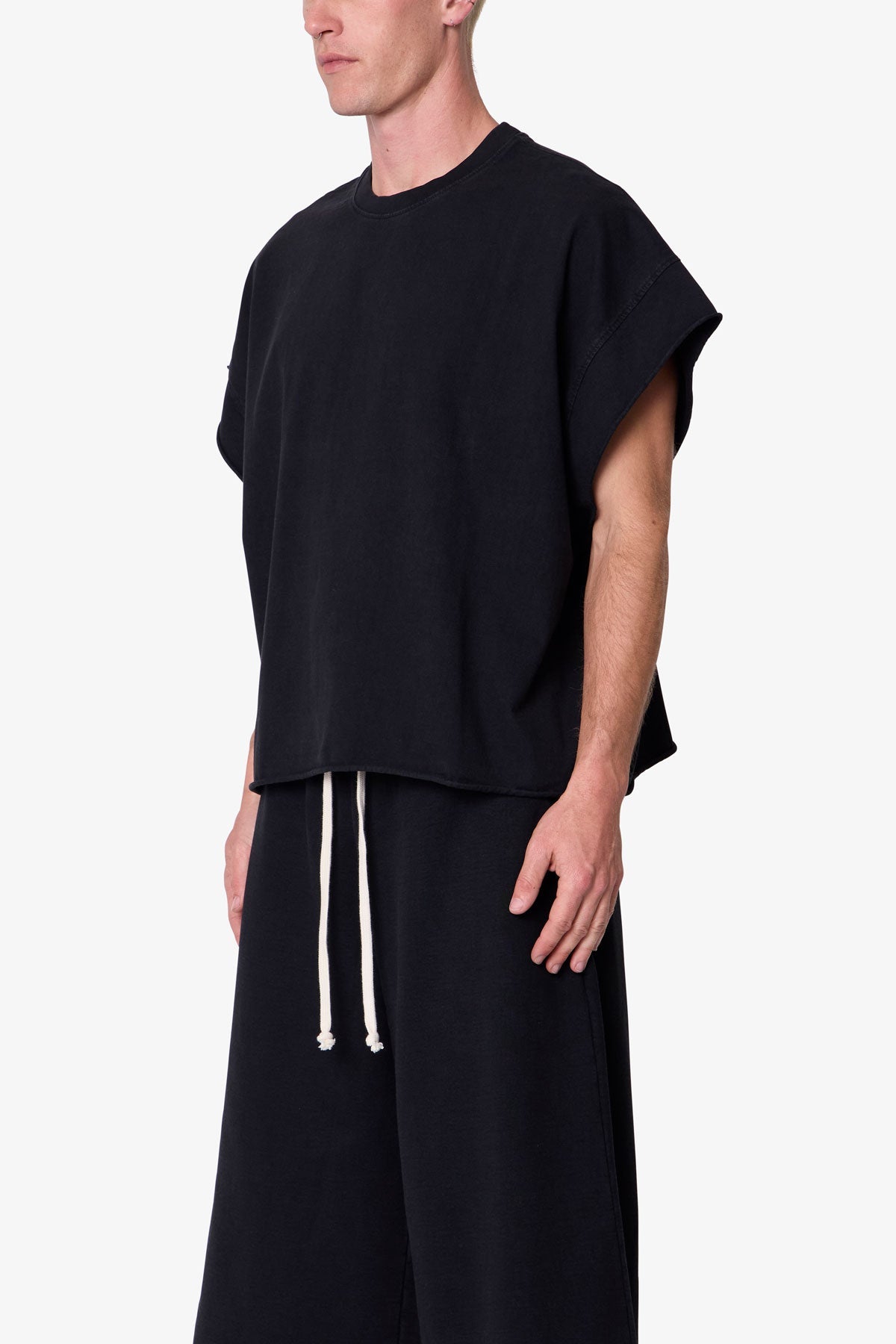 Cut Off Tee - Washed Black