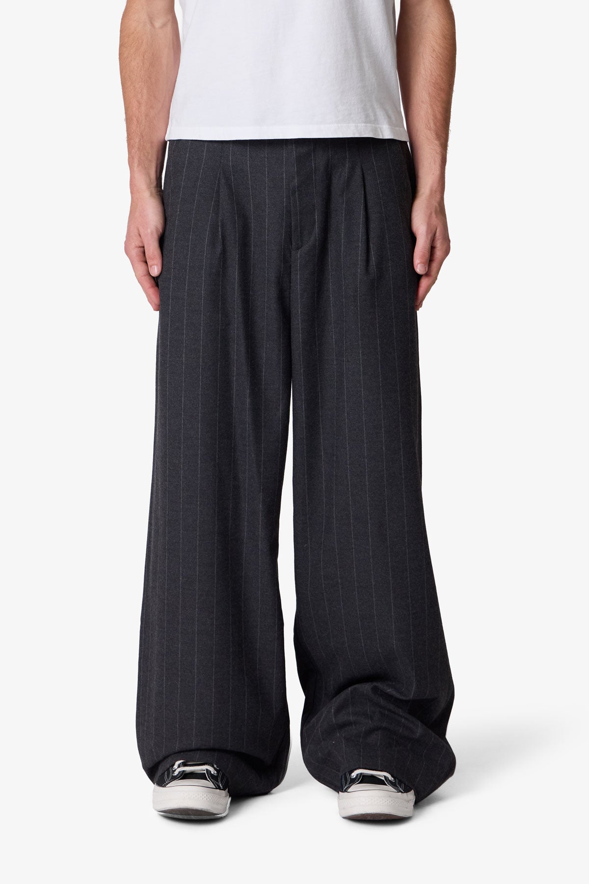 Easy Pleated Stripe Trouser - Grey/White