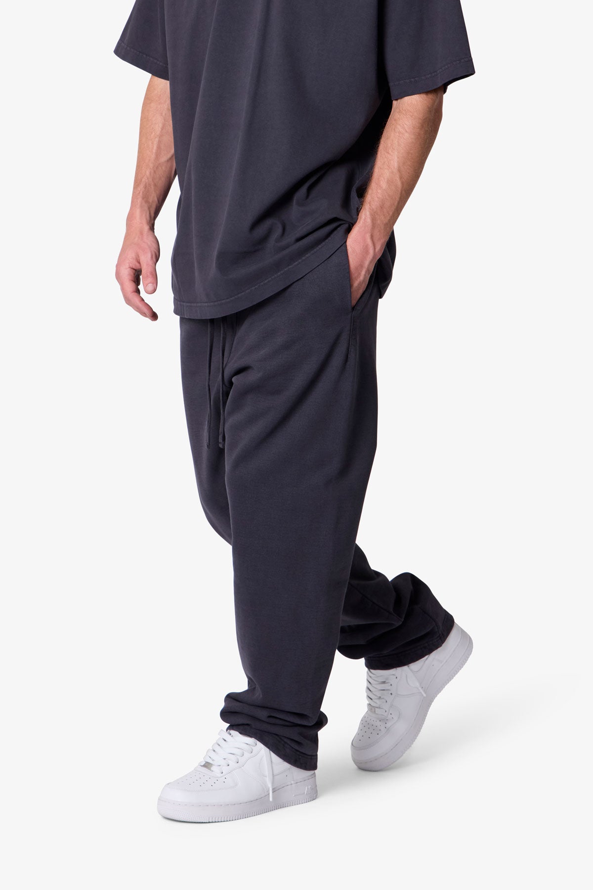 Heavy Basic Relaxed Sweatpants - Washed Black