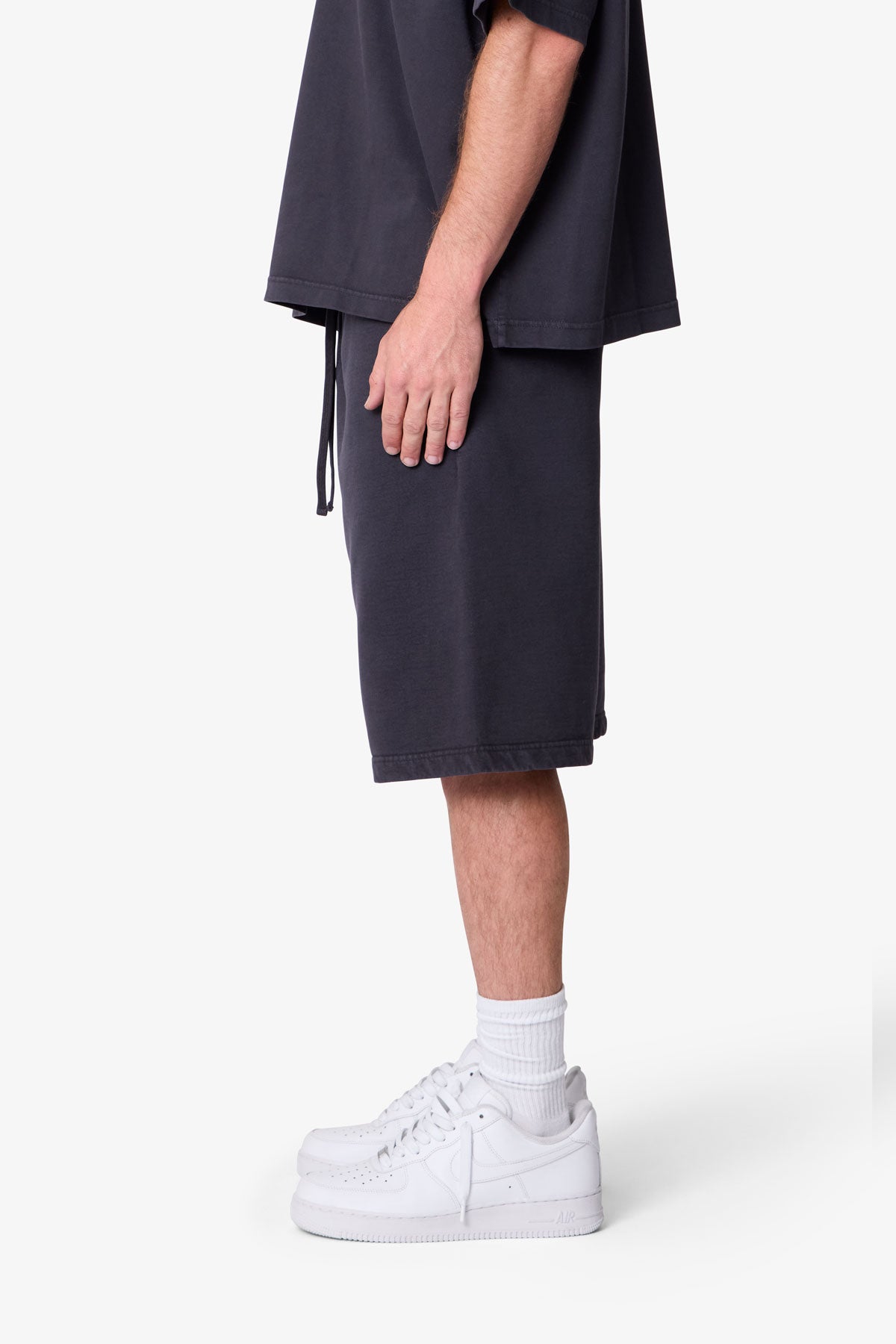 Heavy Basic Sweatshorts - Washed Black