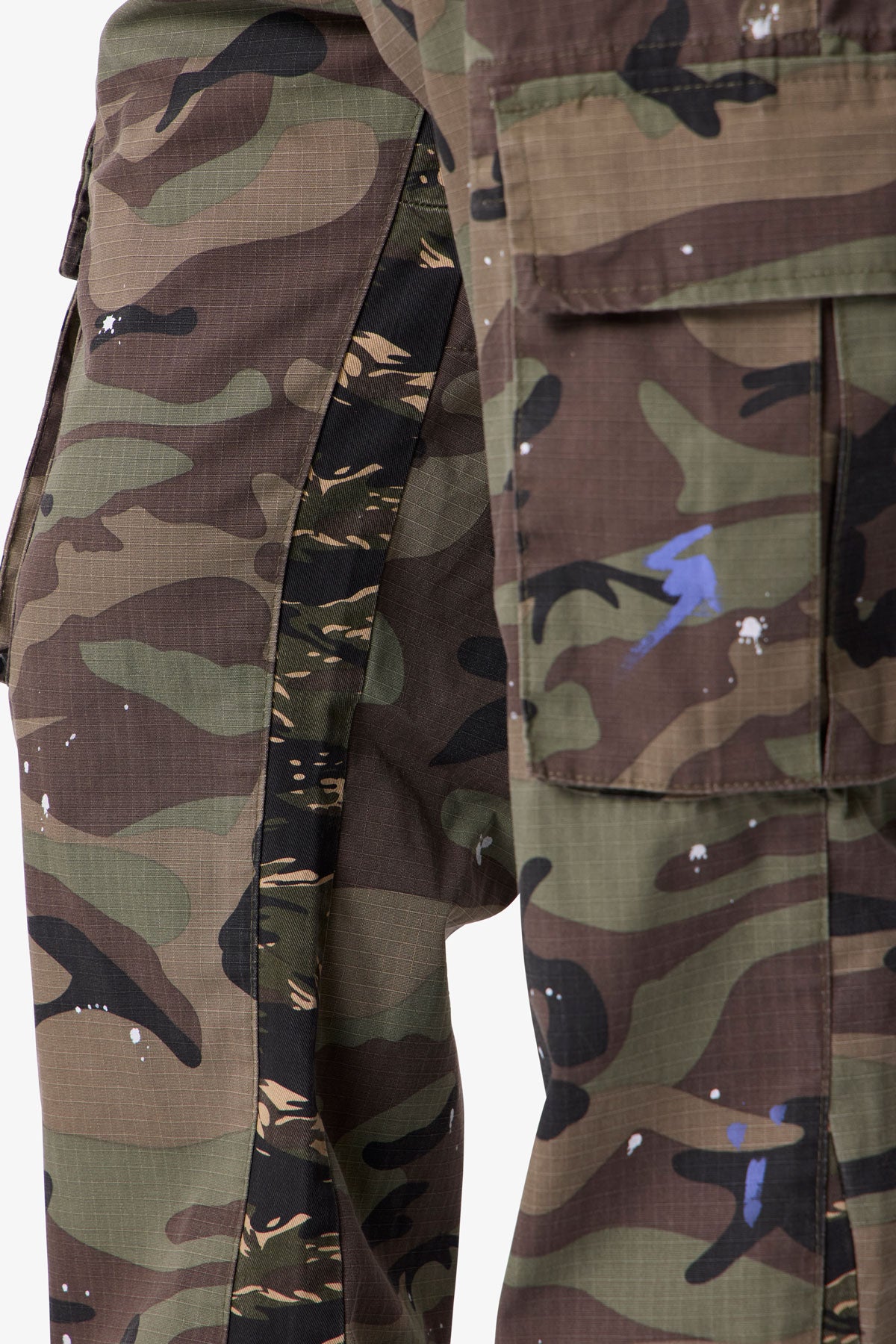 Kick Flare Cargo Pants - Camo