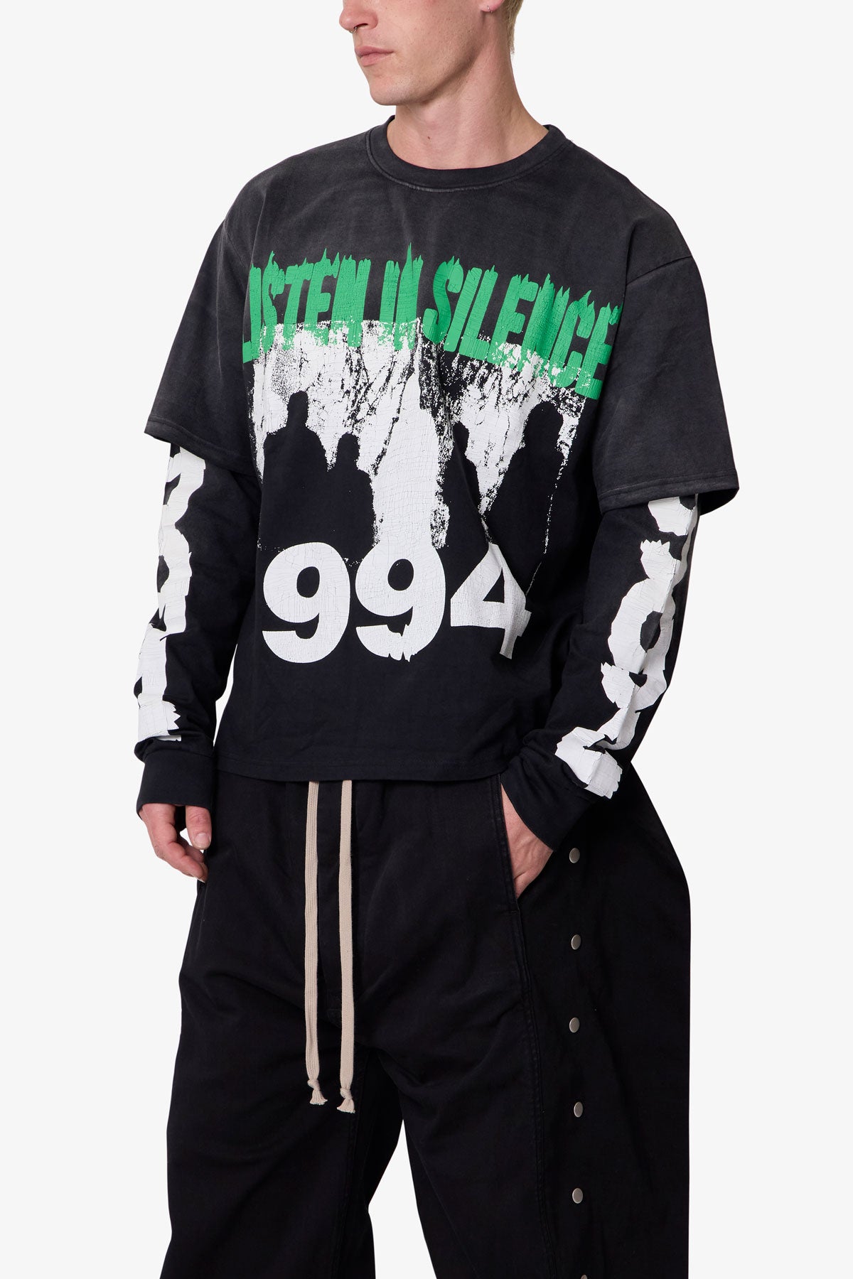 Listen in Silence L/S Tee - Black