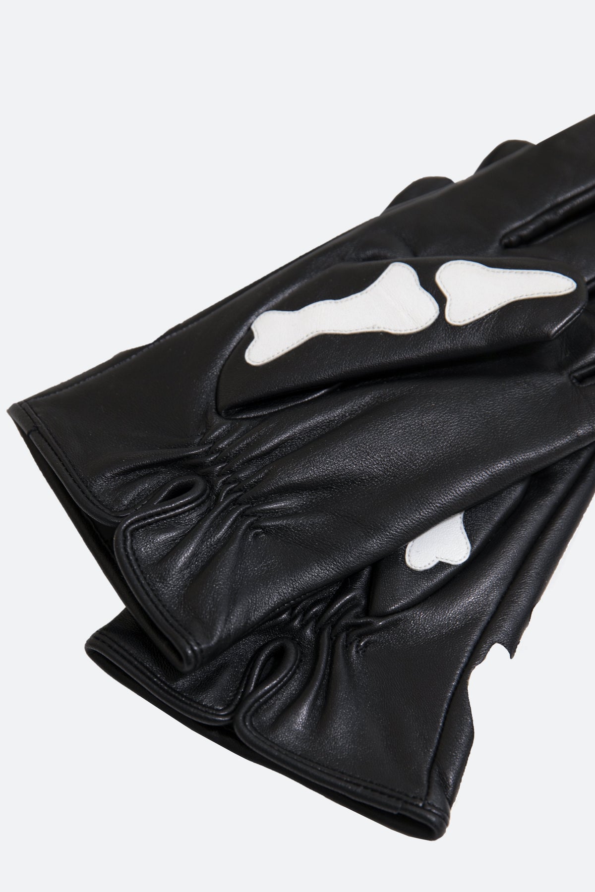Skeleton Gloves - Black/White