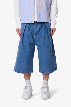 Ultra Baggy Pleated Denim Shorts - Washed Blue