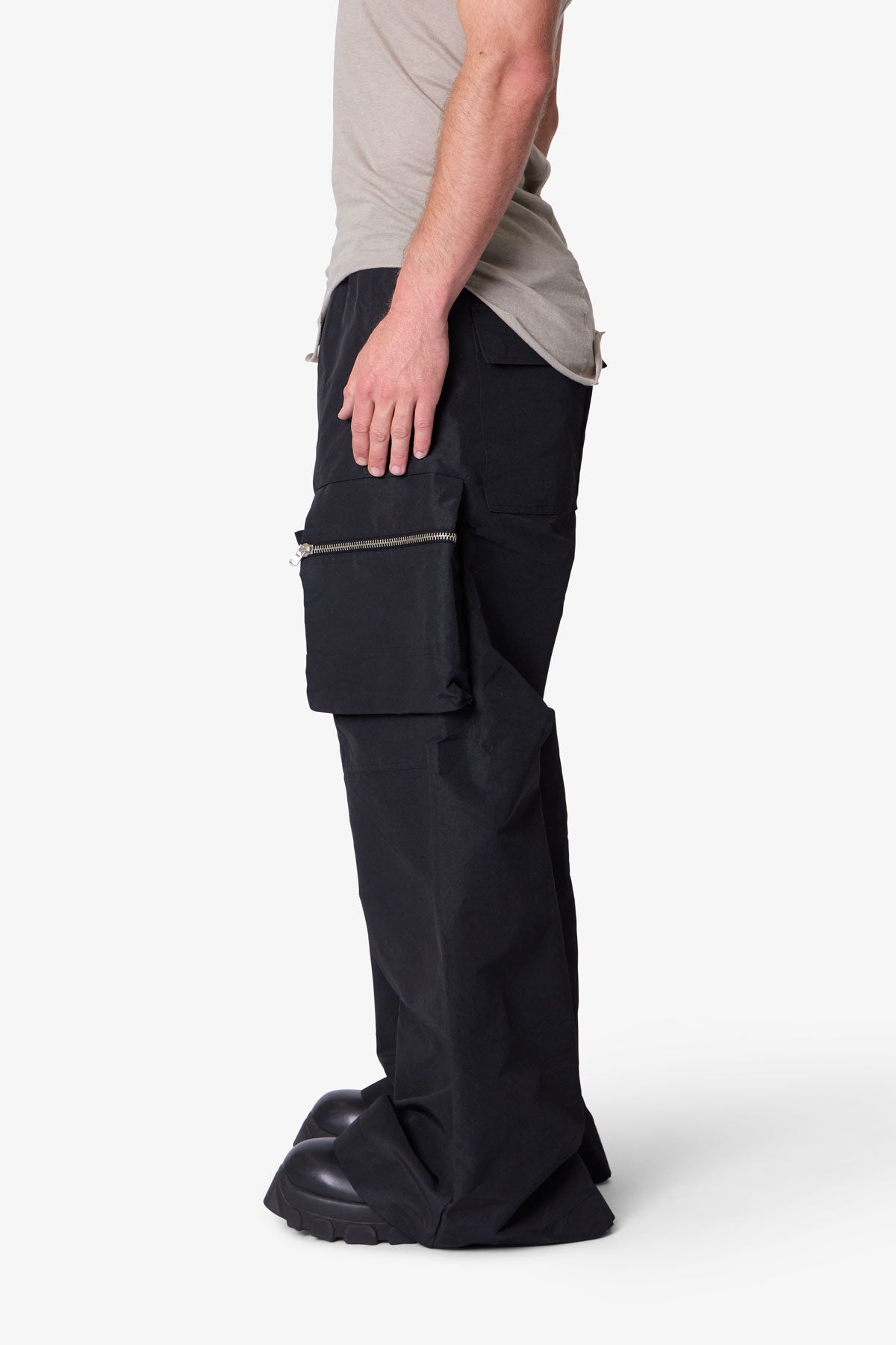 Zip Cargo Pocket Rave Pants - Black